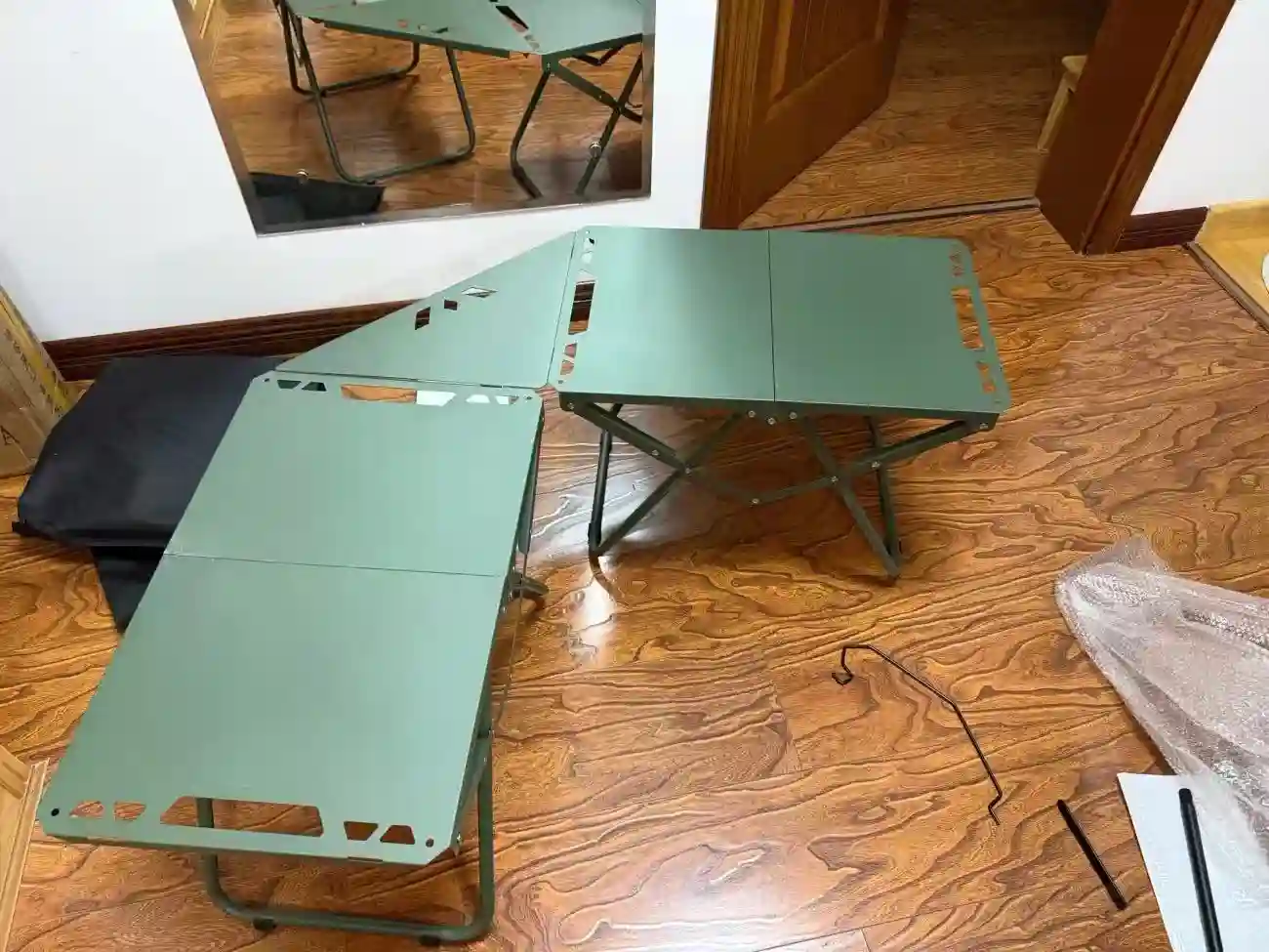 Foldable camping table Portable table green