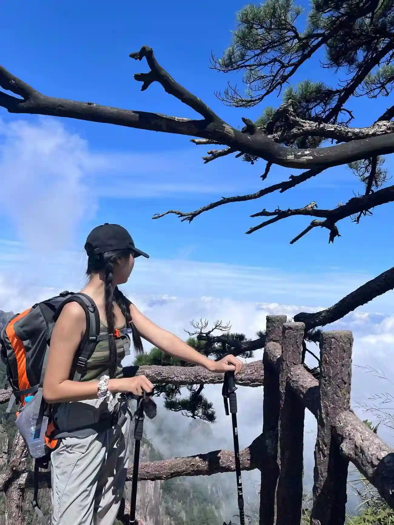 good hiking travel backpack orange